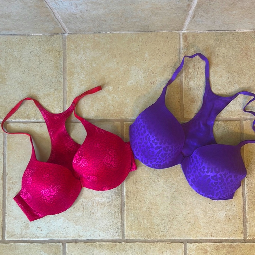 Victoria secret bras x2 34C
